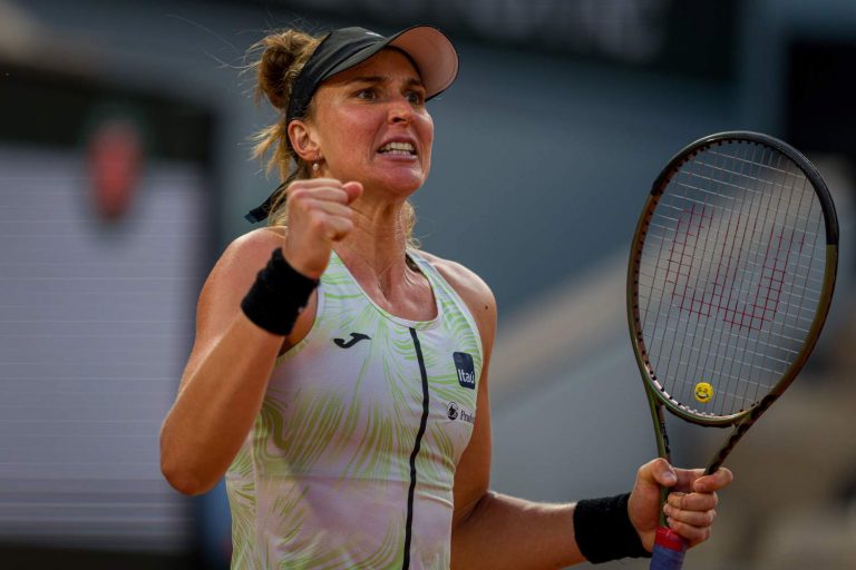 A tenista Bia Haddad fez história ao chegar às semifinais do campeonato Roland Garros. (Getty Images / Forbes)